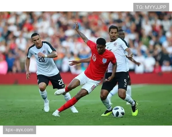 埃斯边路进攻再显神威，助球队斩获关键胜利