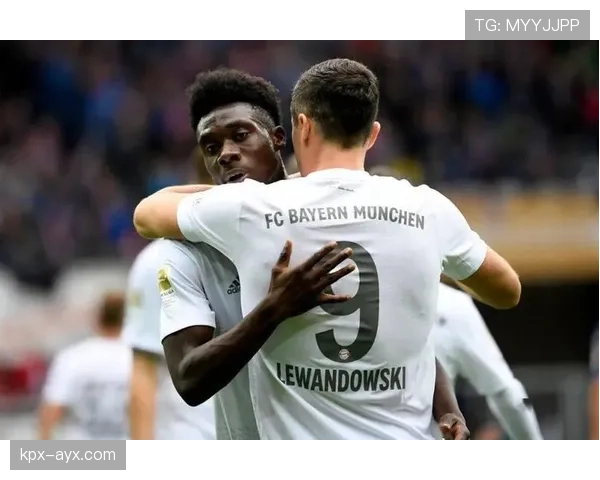 戴维斯技术能力突飞猛进，引领足球创新潮流引热议