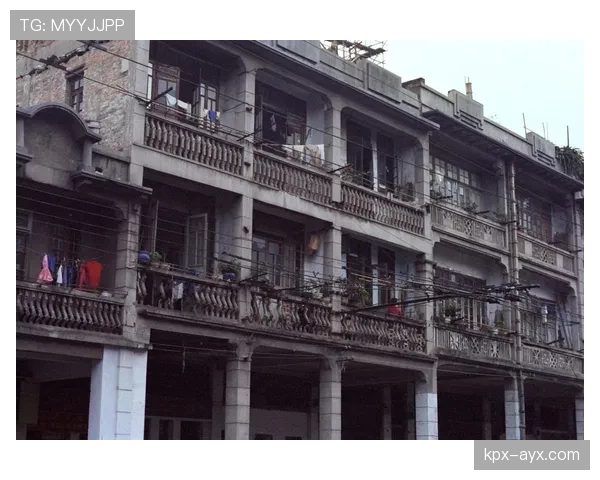 广州队历史对阵回顾:荣耀与挑战交织的峥嵘岁月 广州队历史对阵回顾:荣耀与挑战交织的峥嵘岁月