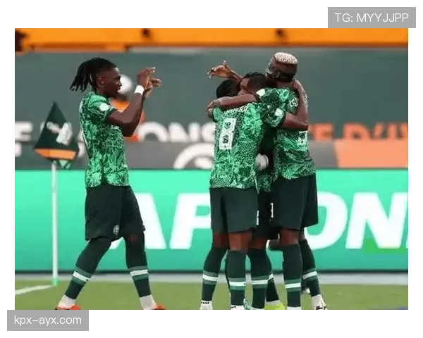 尼日利亚队进攻核心奥斯梅恩本赛季状态回暖表现稳健