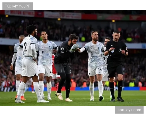 奥纳纳：攻防转换枢纽的战术作用解析