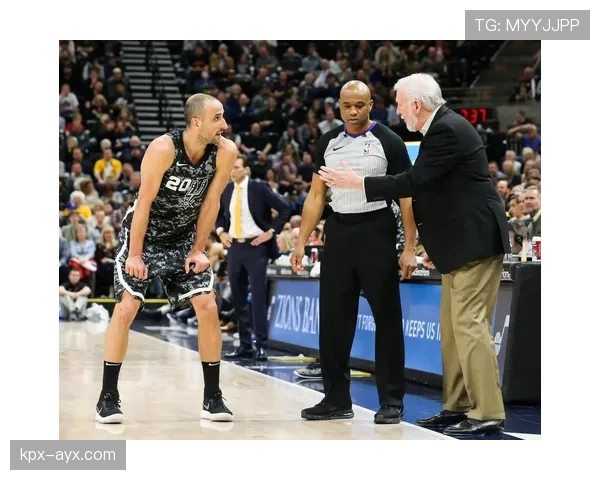 扎克·拉文突破制造投篮空间 提升球队关键时刻得分效率